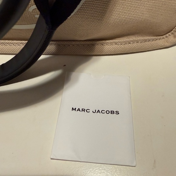 Marc Jacobs Beige Tote with Black and White Straps medium - Picture 9 of 9